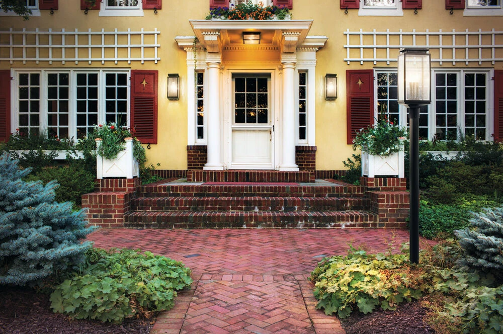 Manningham 1 Light 11 Inch Olde Bronze Outdoor Wall, Small 3 Manningham 1 Light 11 Inch Olde Bronze Outdoor Wall, Small - Image 3