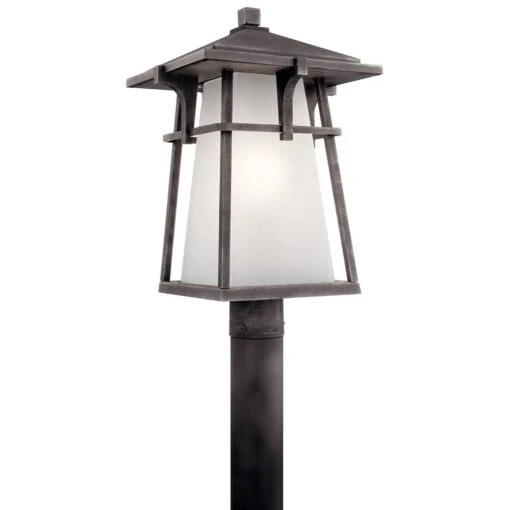 Beckett 1 Light 12.25 Inch Post Light & Accessory